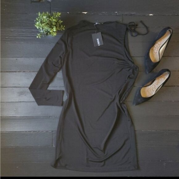 Zara Dresses & Skirts - NWT Zara Trafaluc Black Dress